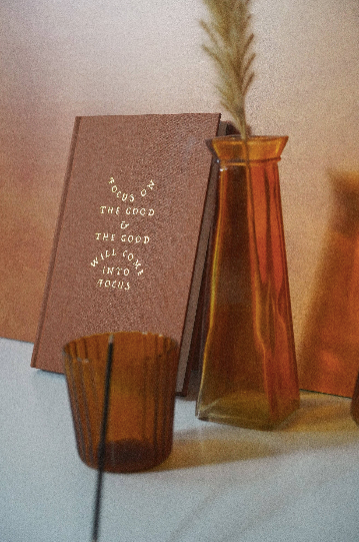 'Focus On The Good' Linen Bound Journal